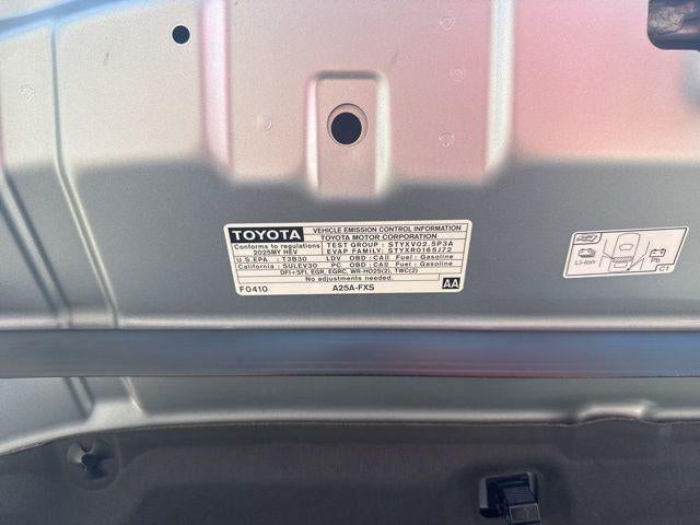 2025 Toyota CAMRY LE