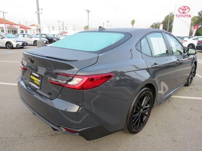 2026 Toyota CAMRY SE