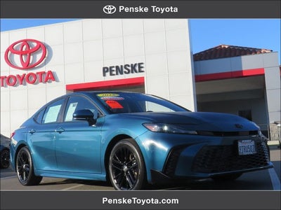2025 Toyota CAMRY SE