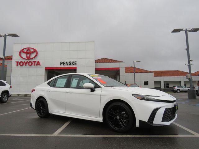 2026 Toyota CAMRY SE