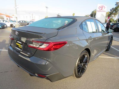 2026 Toyota CAMRY SE