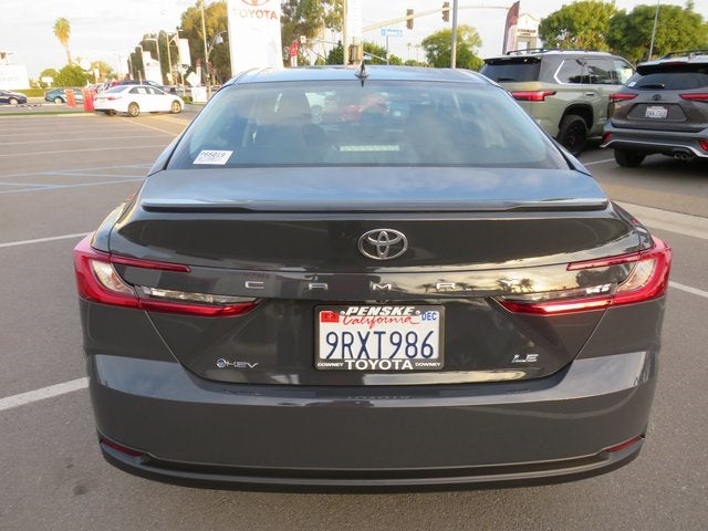 2025 Toyota CAMRY LE