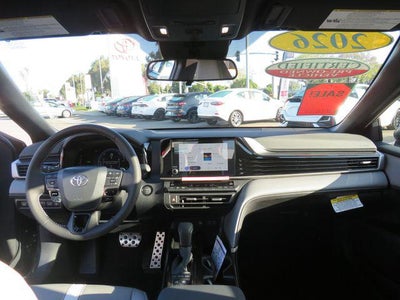 2026 Toyota CAMRY SE