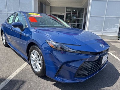 2026 Toyota CAMRY LE