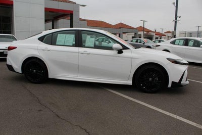 2026 Toyota Camry SE