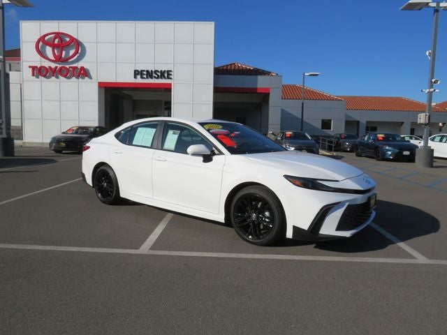 2026 Toyota CAMRY SE