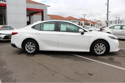 2026 Toyota Camry LE