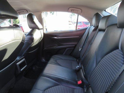 2022 Toyota CAMRY SE