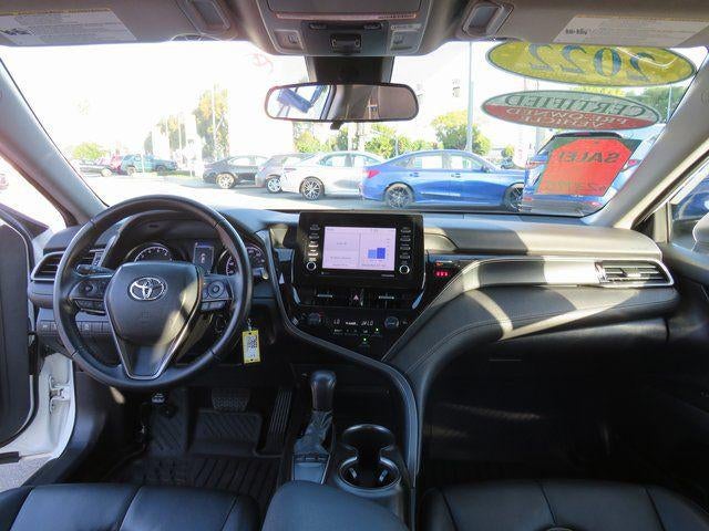 2022 Toyota CAMRY SE