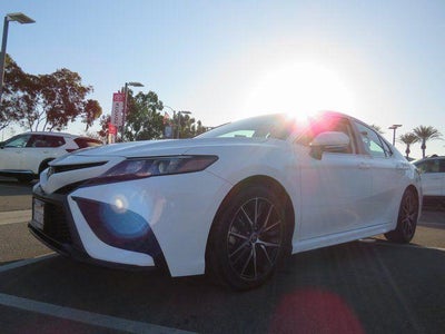 2022 Toyota CAMRY SE