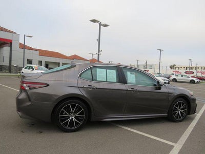 2023 Toyota CAMRY SE