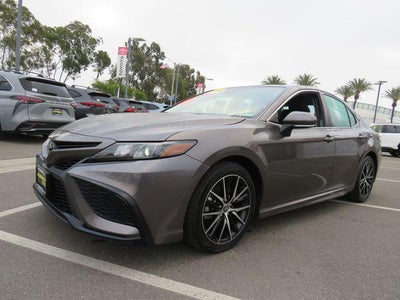 2023 Toyota CAMRY SE