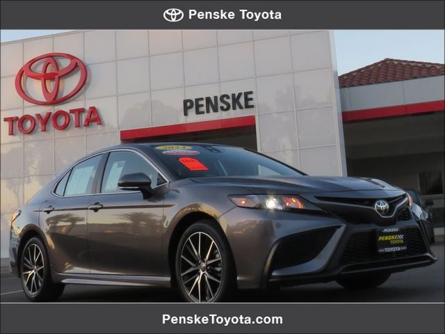 2024 Toyota CAMRY SE