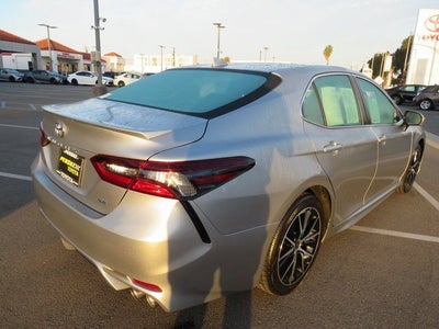 2023 Toyota CAMRY SE