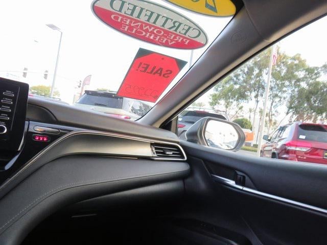 2022 Toyota CAMRY SE