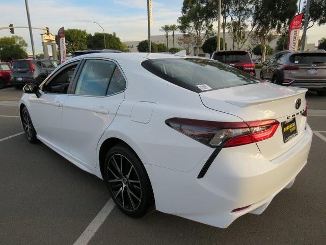 2022 Toyota CAMRY SE