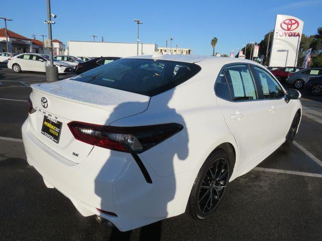 2024 Toyota CAMRY SE