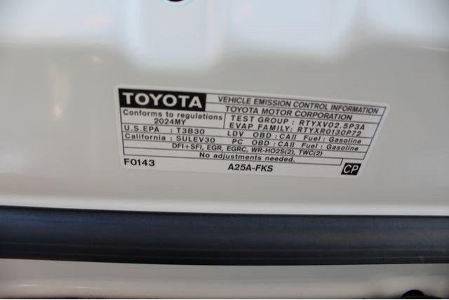 2024 Toyota Camry SE