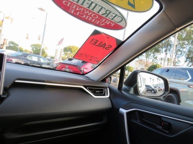 2023 Toyota RAV4 HYBRID LE