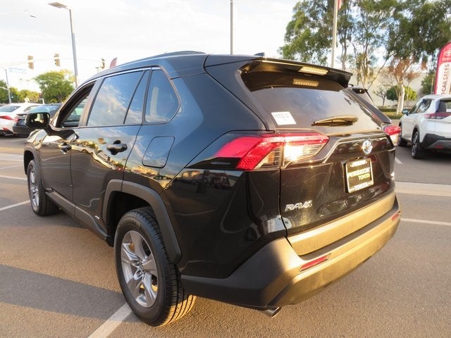 2023 Toyota RAV4 HYBRID LE