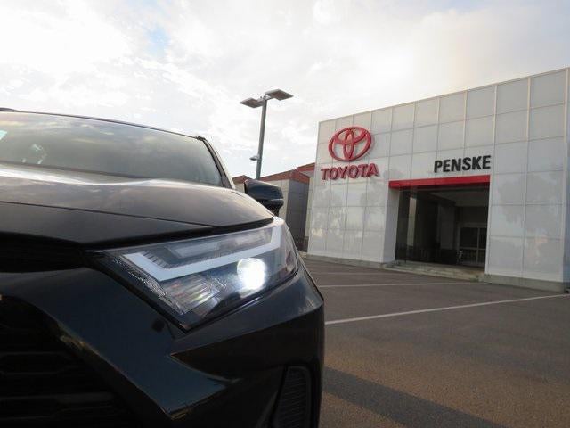 2023 Toyota RAV4 HYBRID LE