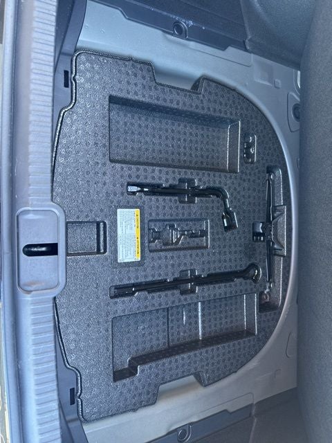 2025 Lexus ES 300h 300h F SPORT Design