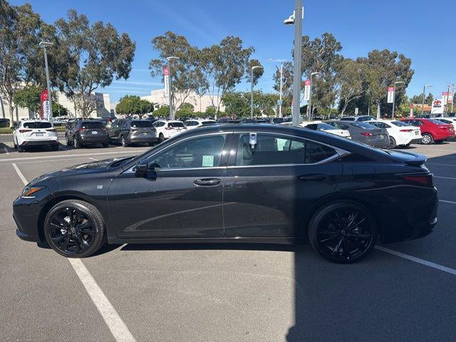 2025 Lexus ES 300h 300h F SPORT Design