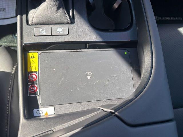 2025 Lexus ES 300h 300h F SPORT Design