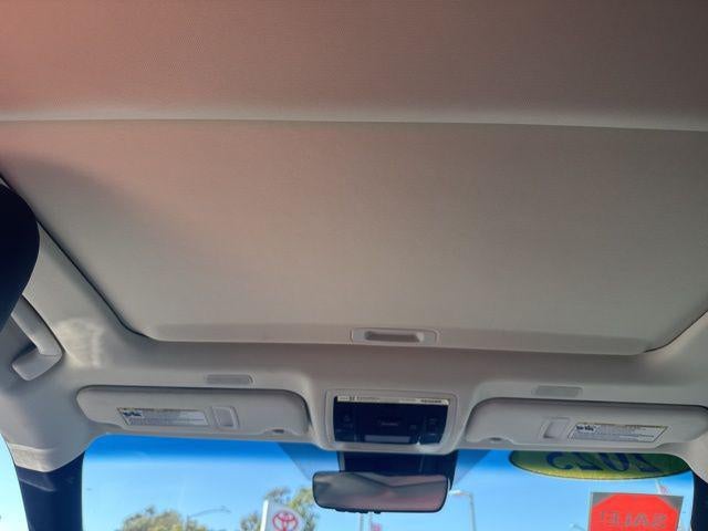 2025 Lexus ES 300h 300h F SPORT Design