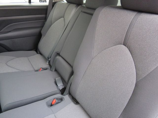 2026 Toyota Grand Highlander LE