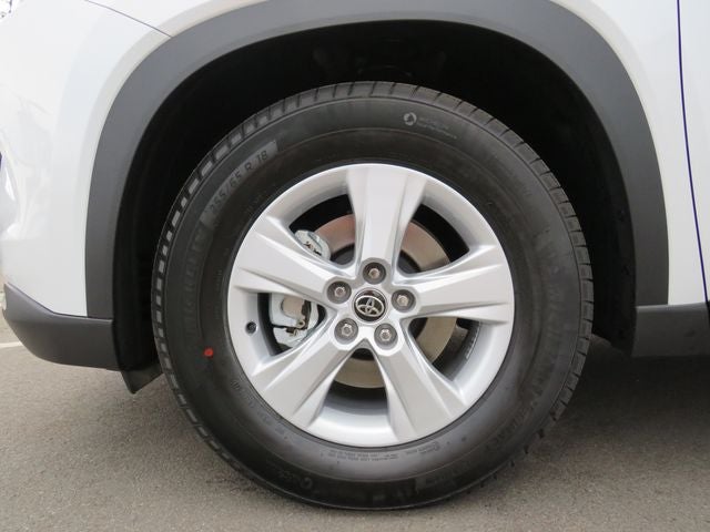 2026 Toyota Grand Highlander LE