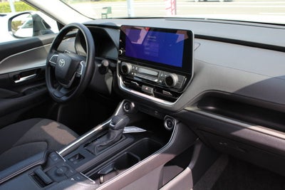2026 Toyota Grand Highlander LE
