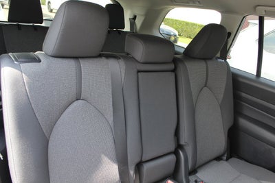2026 Toyota Grand Highlander LE