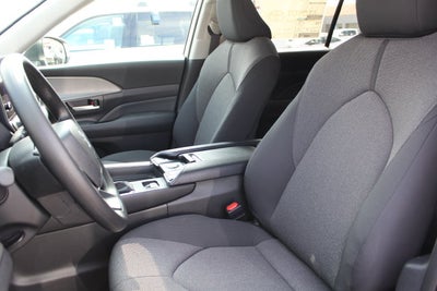 2026 Toyota Grand Highlander LE