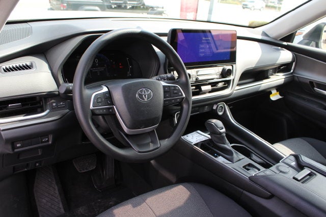 2026 Toyota Grand Highlander LE