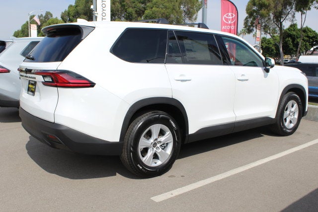 2026 Toyota Grand Highlander LE