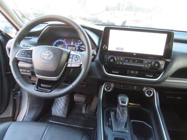 2025 Toyota GRAND HIGHLANDER Limited