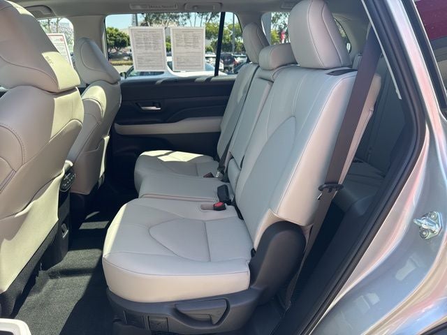 2026 Toyota GRAND HIGHLANDER HEV XLE