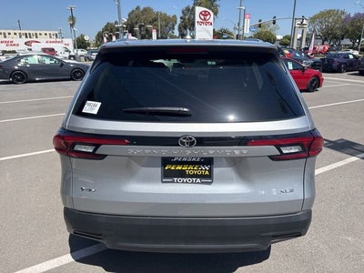 2026 Toyota GRAND HIGHLANDER HEV XLE