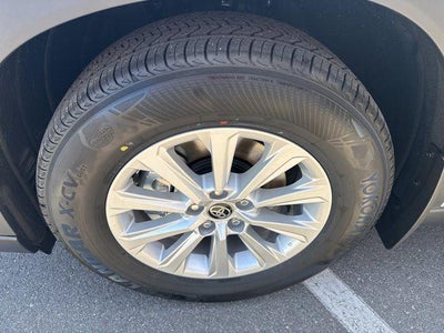 2026 Toyota GRAND HIGHLANDER HEV XLE