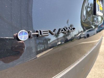 2026 Toyota GRAND HIGHLANDER HEV Nightshade Edition