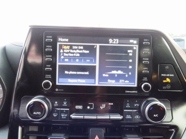 2022 Toyota Highlander L