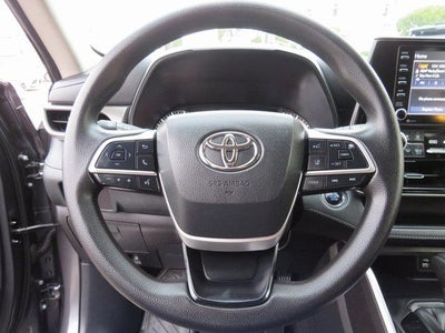 2022 Toyota Highlander L