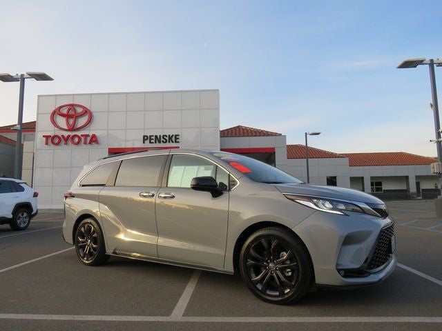 2023 Toyota SIENNA XSE XSE 7 Passenger