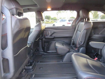 2023 Toyota SIENNA XSE XSE 7 Passenger