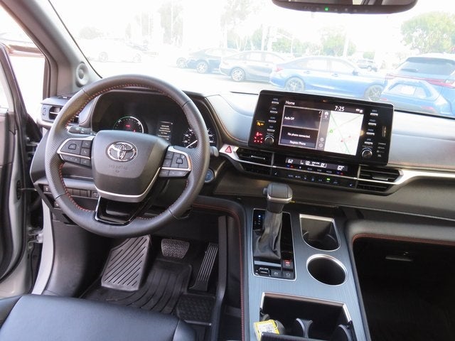 2023 Toyota SIENNA XSE XSE 7 Passenger