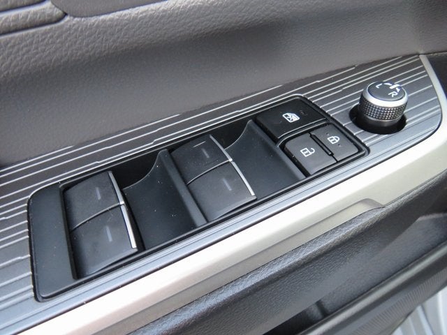 2023 Toyota SIENNA XSE XSE 7 Passenger