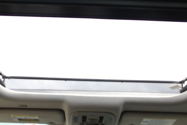 2022 Toyota Highlander Hybrid Platinum
