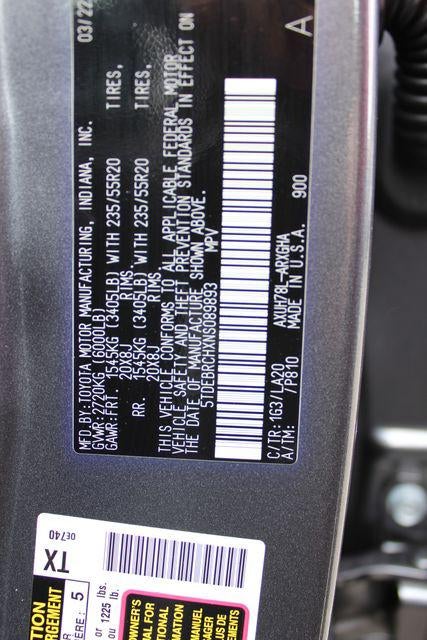 2022 Toyota Highlander Hybrid Platinum