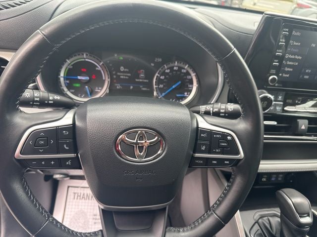 2022 Toyota Highlander Hybrid XLE